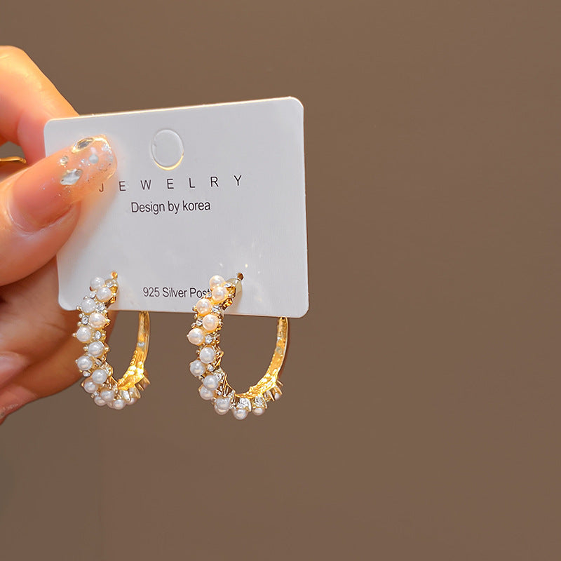Wholesale Silver Needle Baroque Pearl Water Drop Love Flower Contrast Earrings